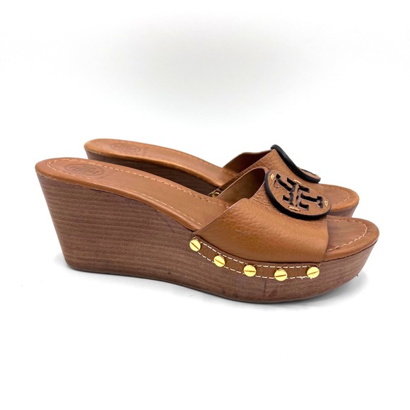 Tory Burch Patti Wedge Slide Sandals Brown Leather Embossed Logo Studded Women 8 - Picture 2 of 16